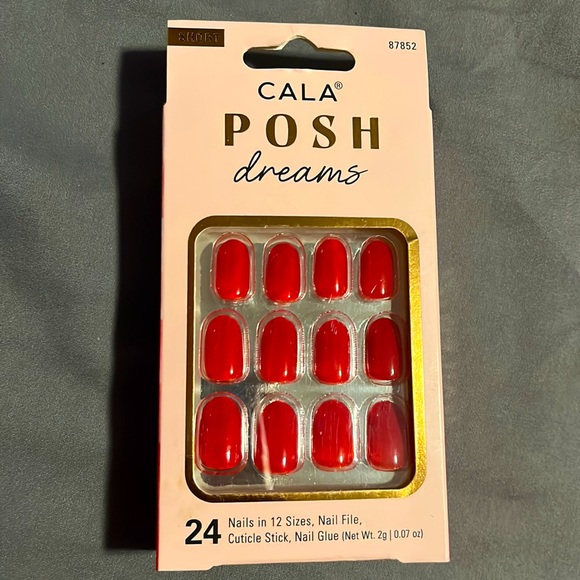 Accessories - FREE W/PURCHASE